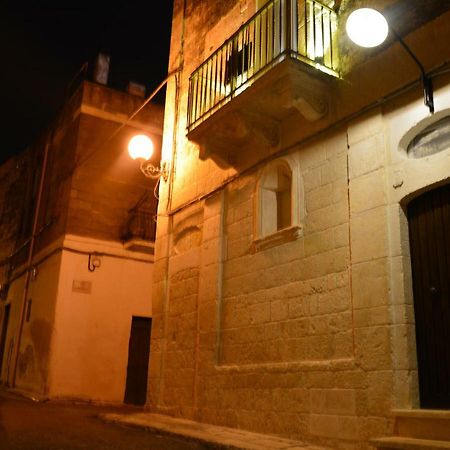 شقة Dimora D'Errico - Monolocale Nel Centro Storico كاروفينيو المظهر الخارجي الصورة